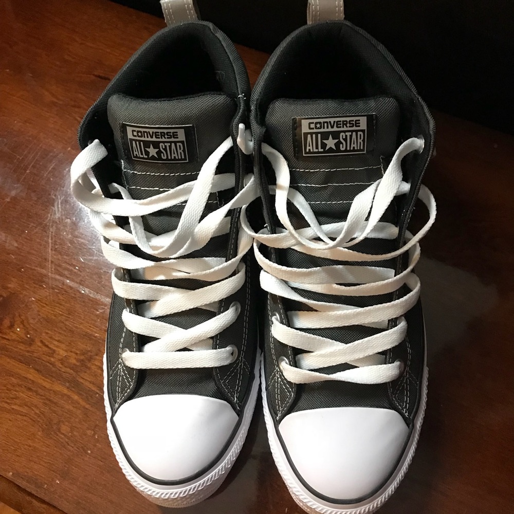 Men’s converse size 10